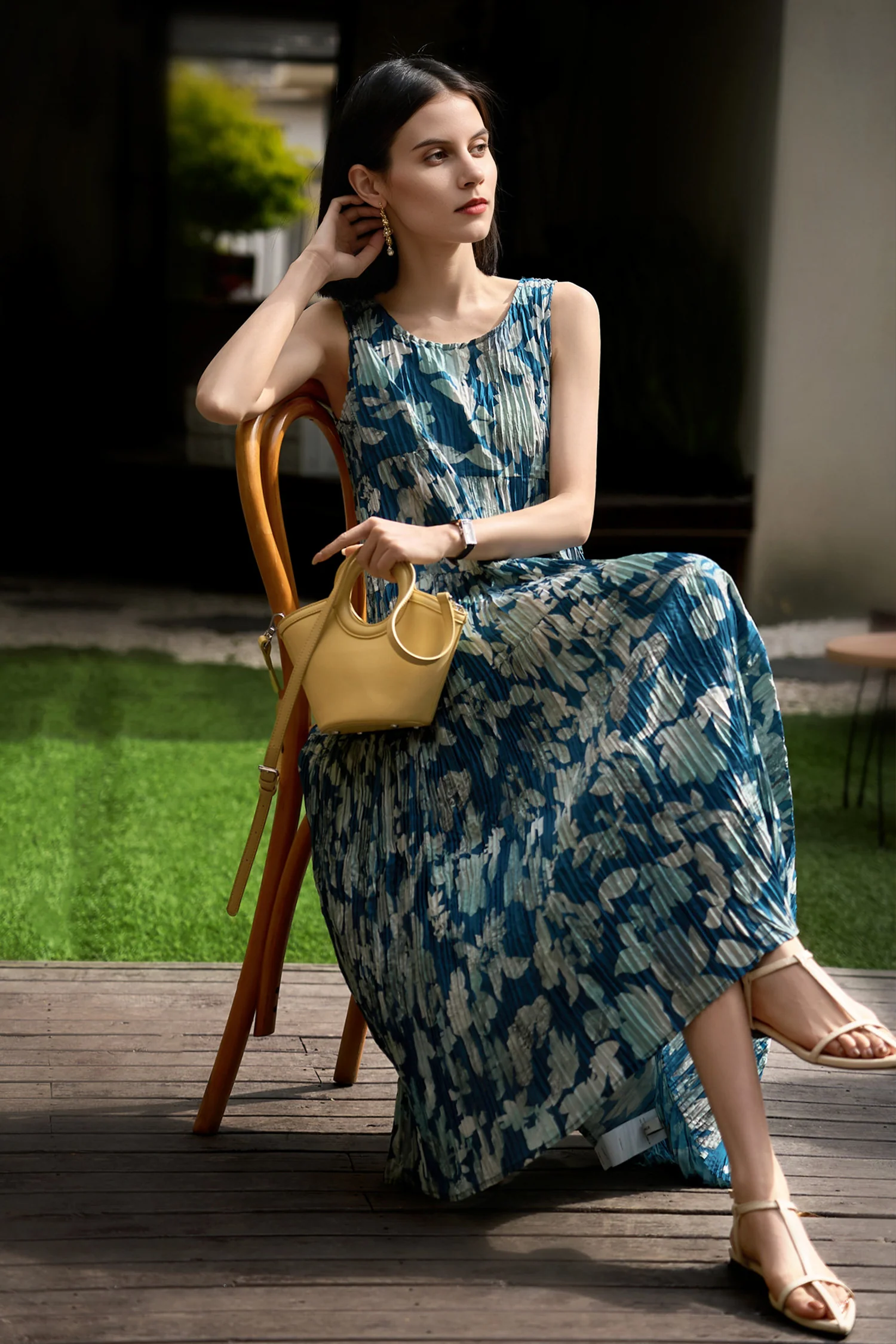 Pleated Textured Sleeveless Maxi Tank Dress - kasudy