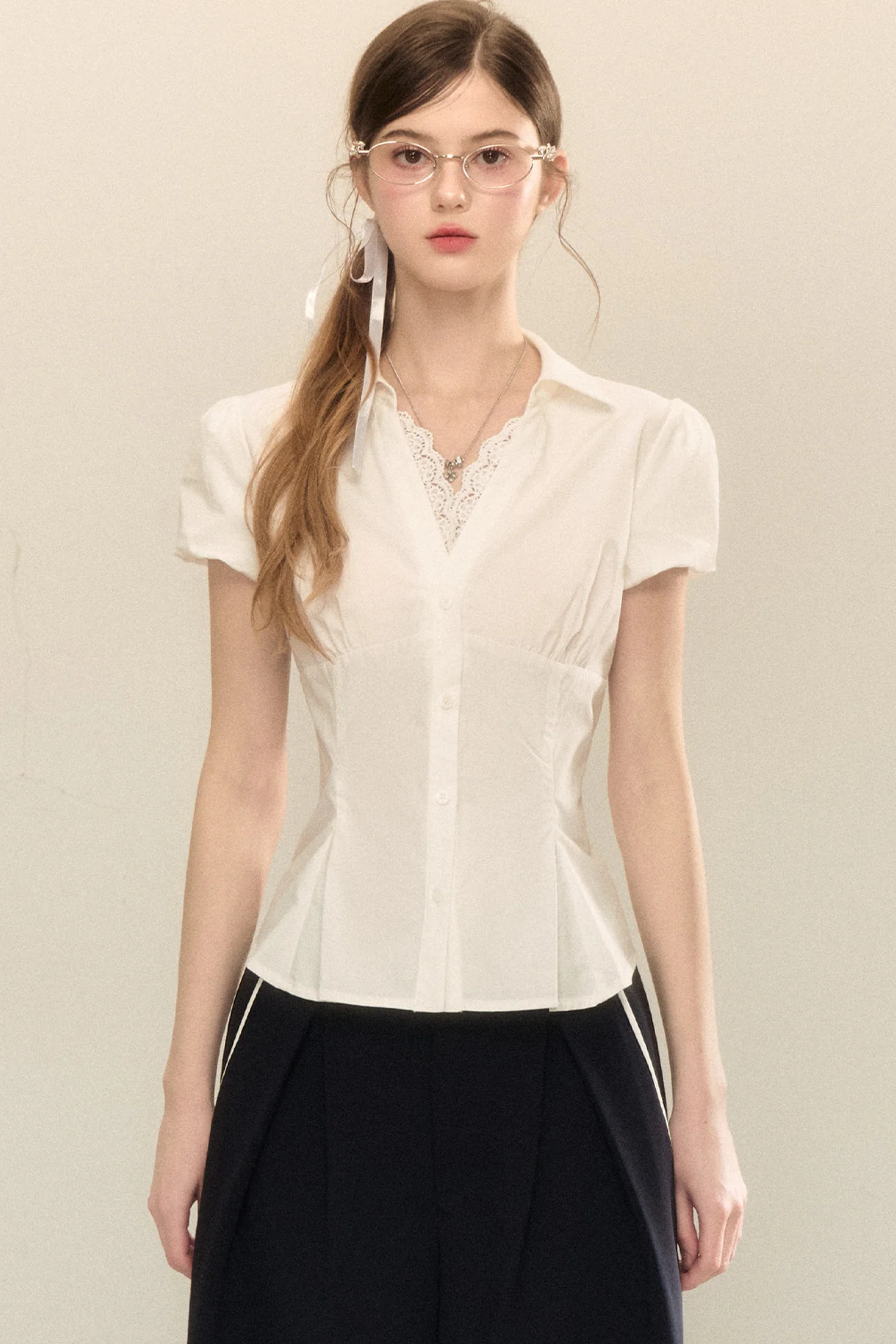 White Pleated V-Neck Short-Sleeve Shirt - kasudy