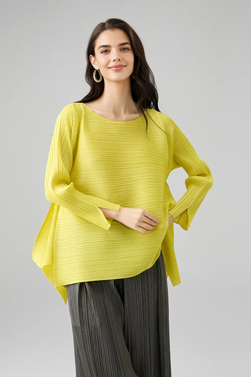 Pleated Asymmetrical Top - kasudy